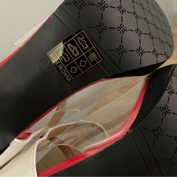 NEW Getmorebeauty Open Toe Clear Heels - Picture 5 of 11